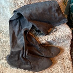 Woman Tall Lace Boot